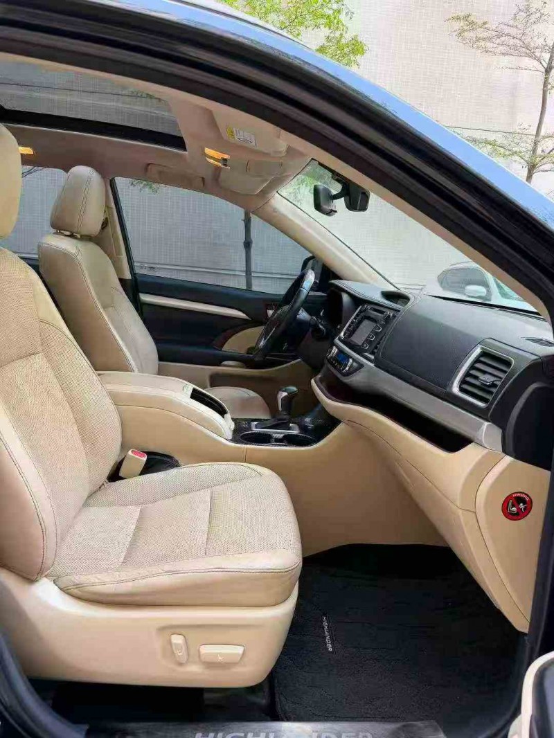 湛江15年丰田汉兰达4