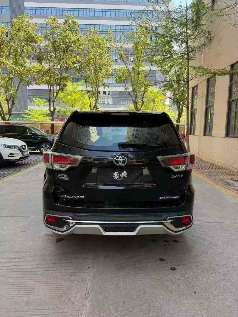 湛江15年丰田汉兰达9