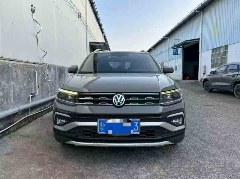 湛江19年大众途铠1