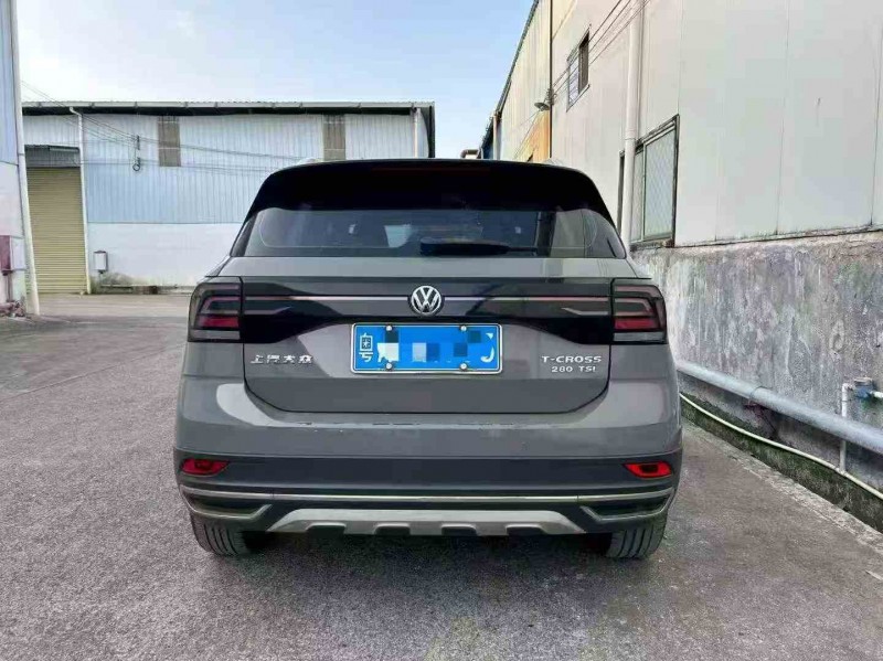 湛江19年大众途铠8