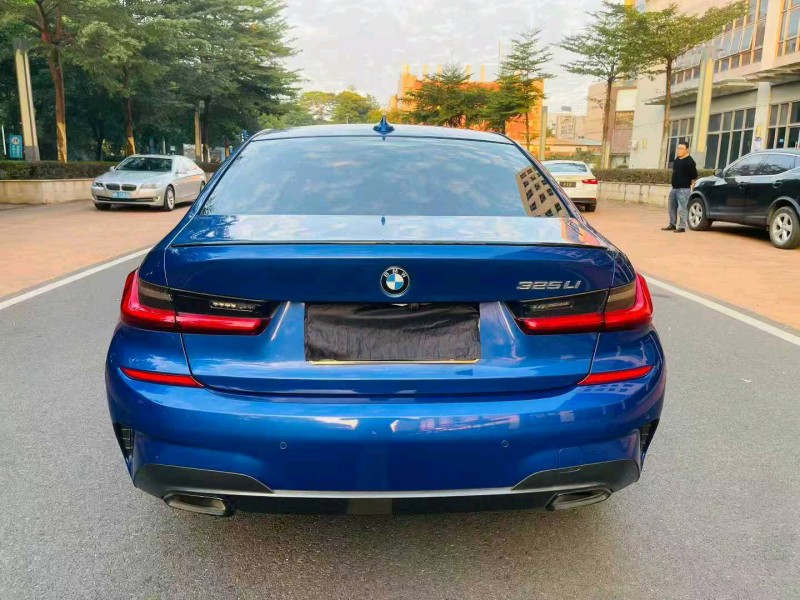 东莞19年宝马3系8