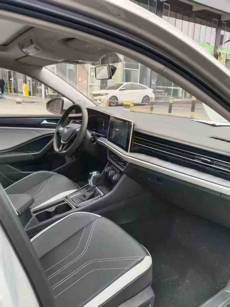 安順25年大眾捷達5