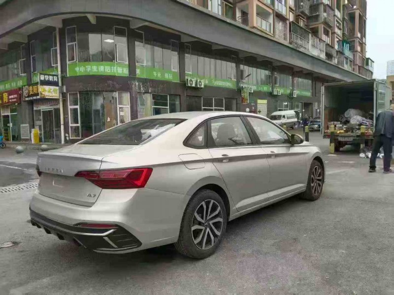 安順25年大眾捷達8