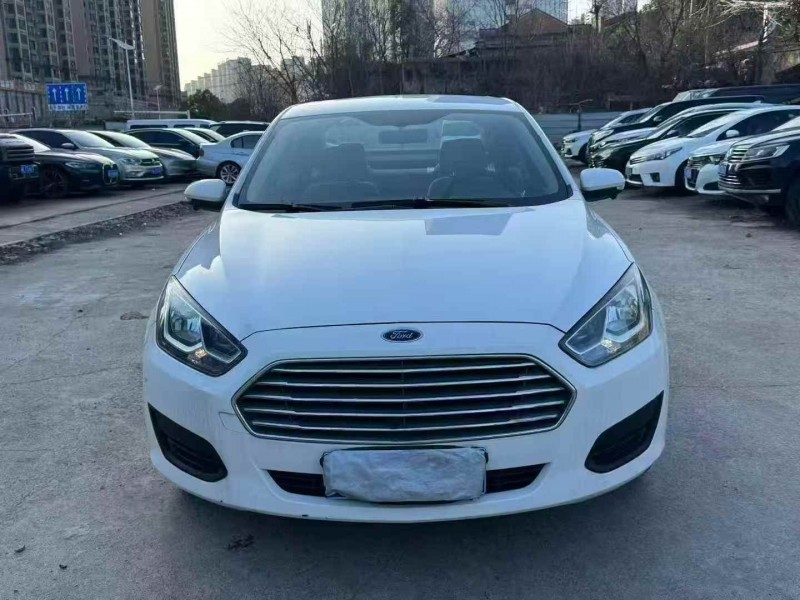 邵阳18年福特福睿斯1