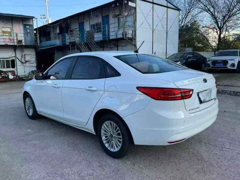 邵阳18年福特福睿斯7