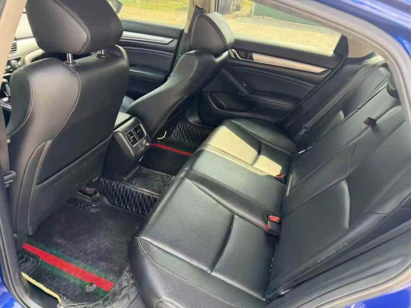 珠海20年本田雅阁6