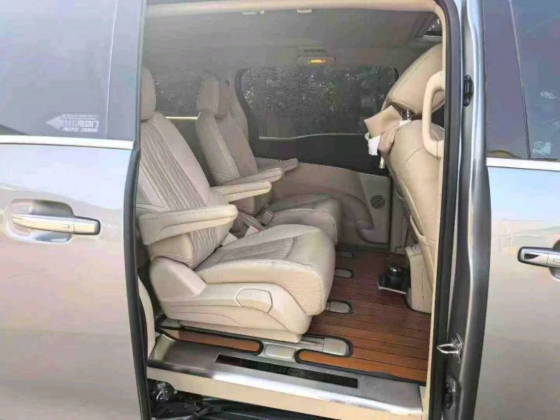 徐州23年别克GL88