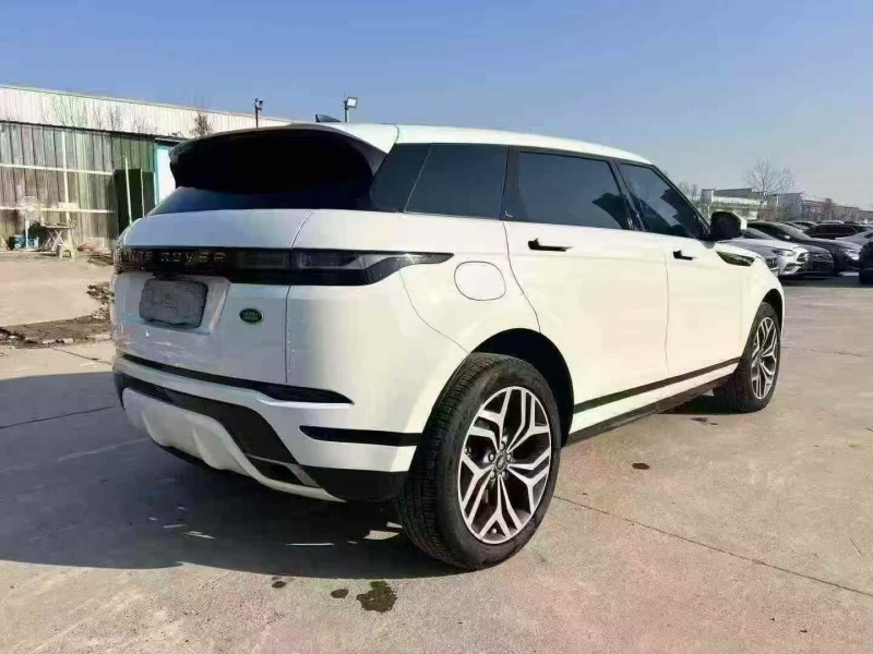 苏州22年路虎极光9