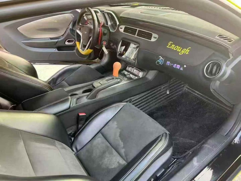 济宁16年雪佛兰科迈罗5