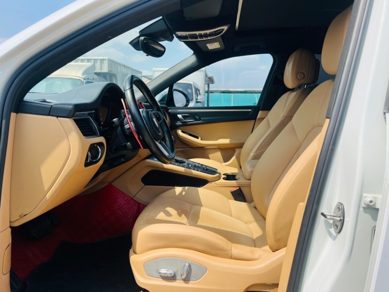 东莞16年保时捷Macan6