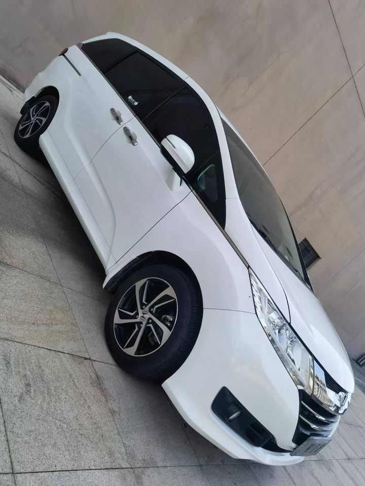 营口18年本田奥德赛3