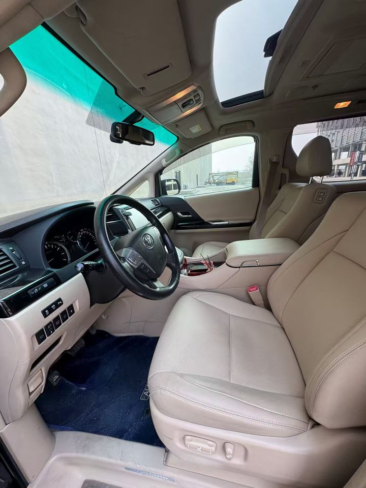 营口14年丰田埃尔法5