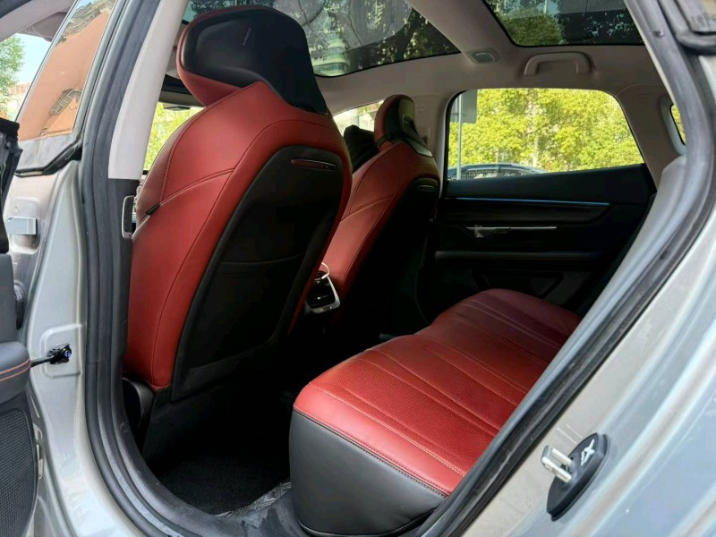 襄阳21年小鹏汽车p73