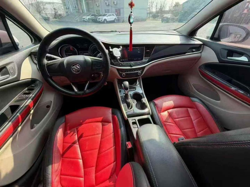 苏州20年别克威朗5