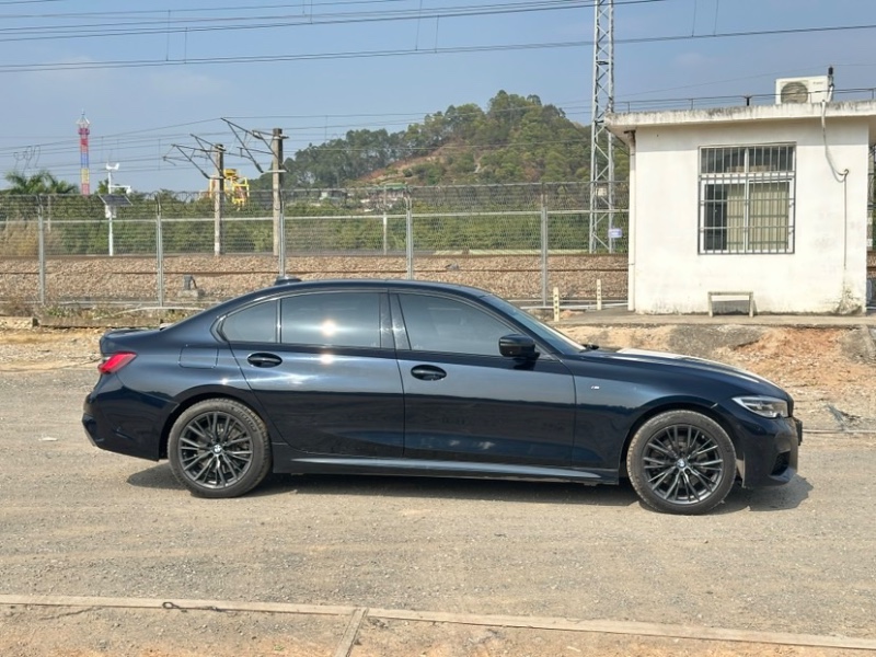 东莞21年宝马3系4