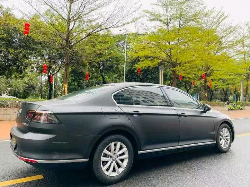 东莞19年大众迈特威6