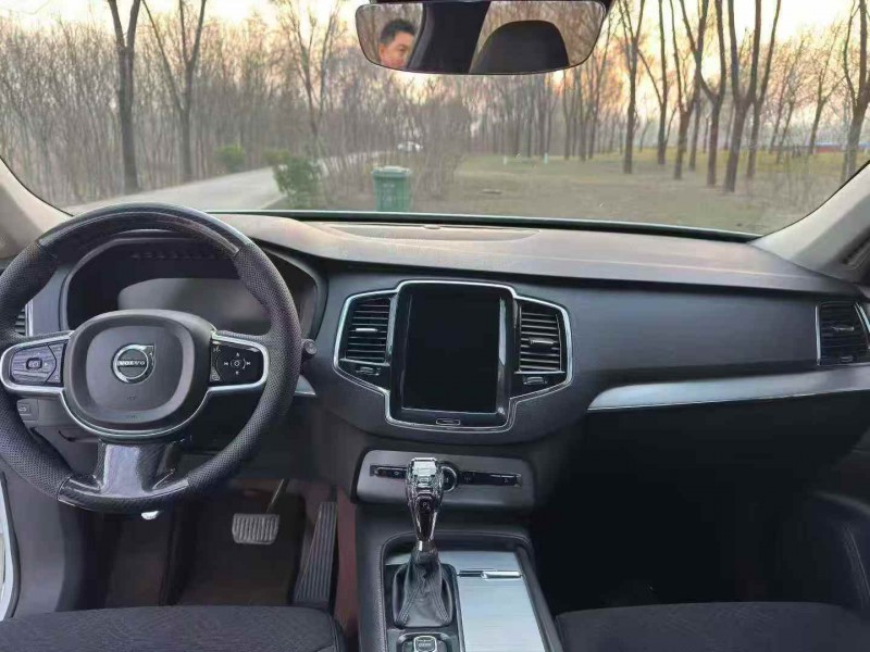 长治17年沃尔沃XC604