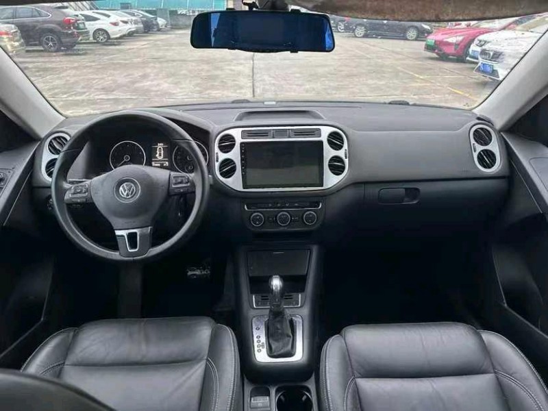 东莞17年大众途观6