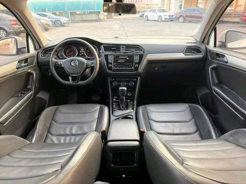 东莞17年大众途观8