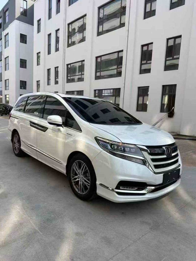 济宁20年本田艾力绅2