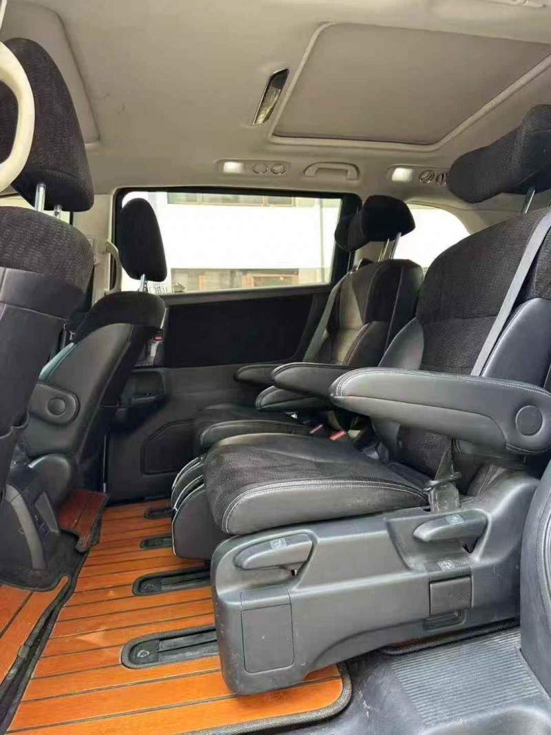 济宁20年本田艾力绅6