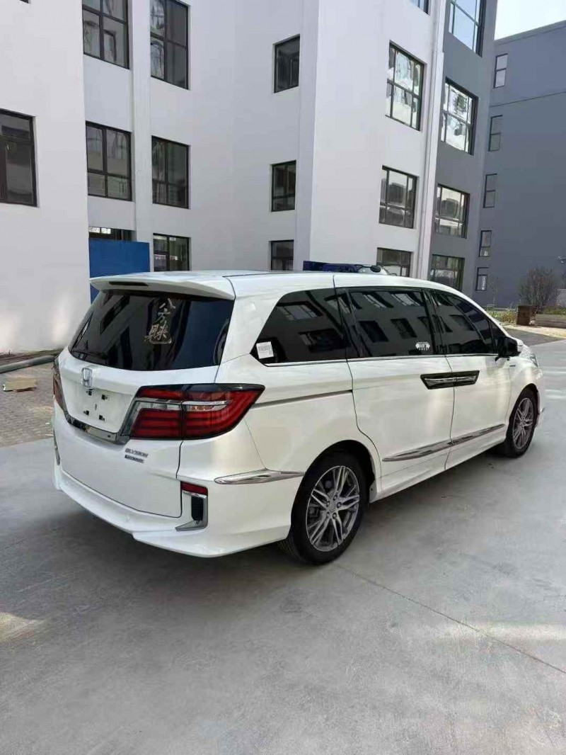 济宁20年本田艾力绅7