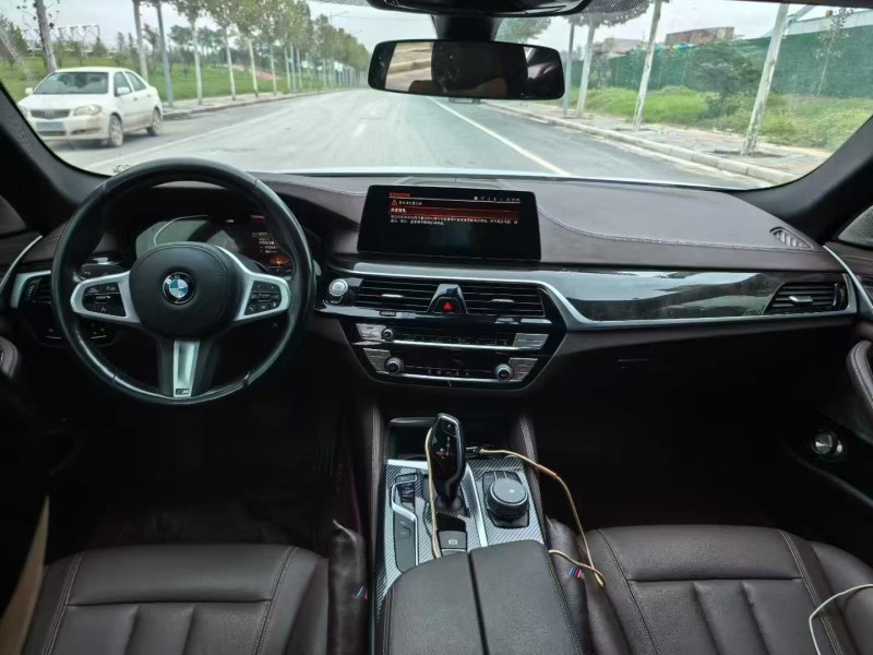 郑州20年宝马5系5