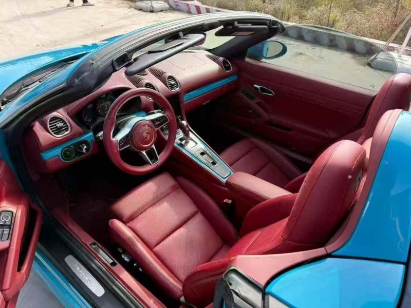 济南17年保时捷7183