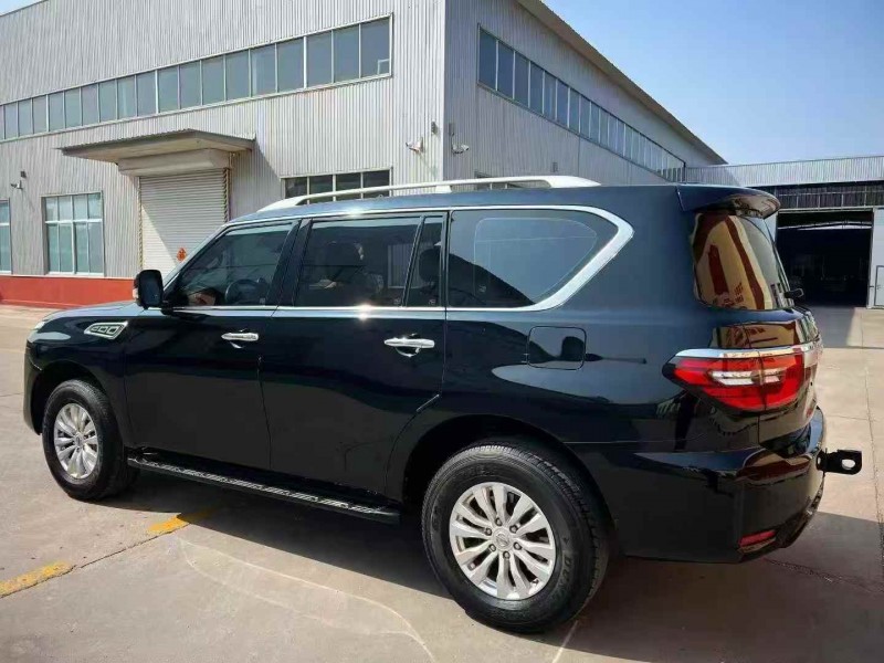 青岛20年日产途乐7