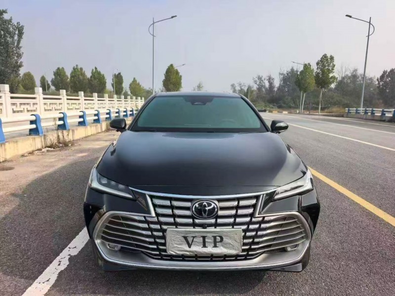 郑州25年丰田亚洲龙1