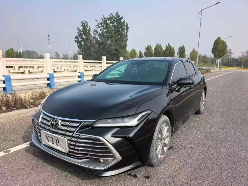 郑州25年丰田亚洲龙3