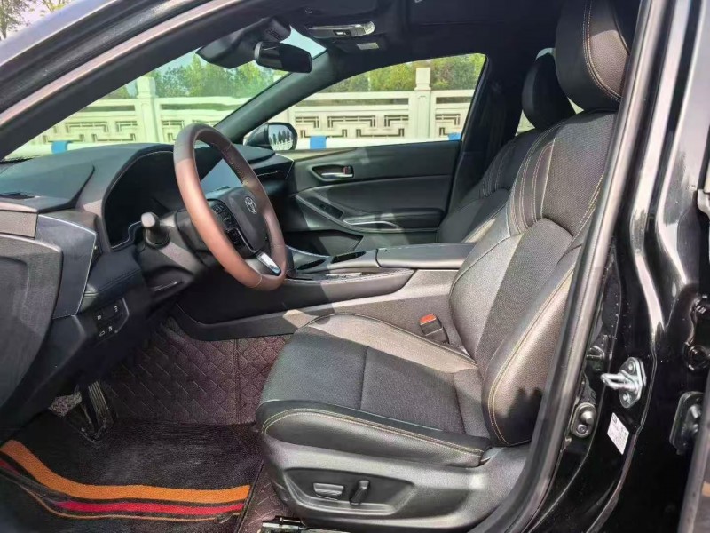 郑州25年丰田亚洲龙4