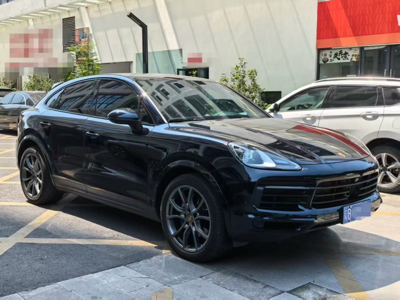 深圳22年保时捷卡宴3