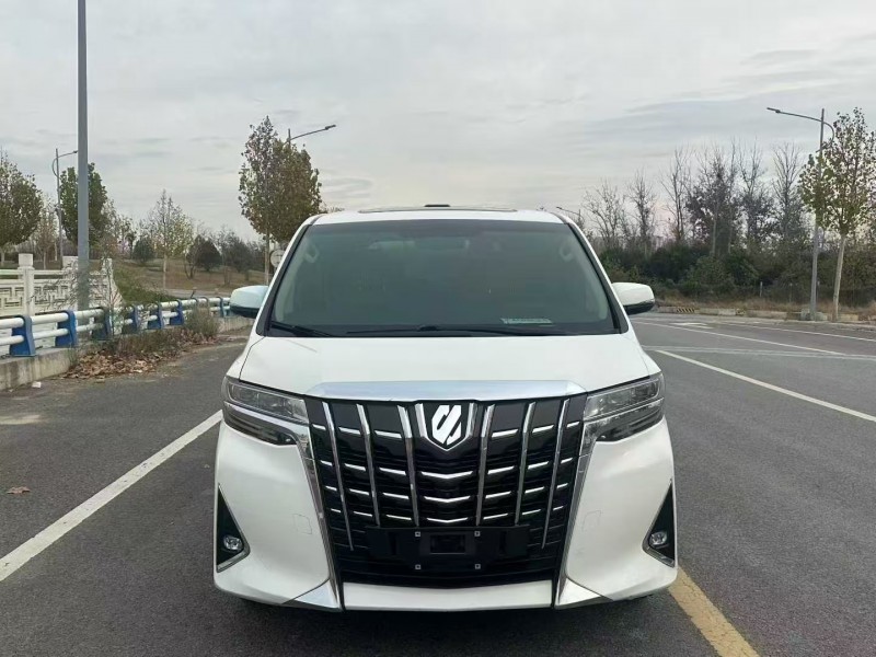 郑州18年丰田埃尔法1