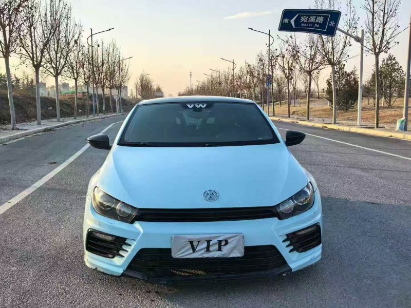 郑州12年大众尚酷1