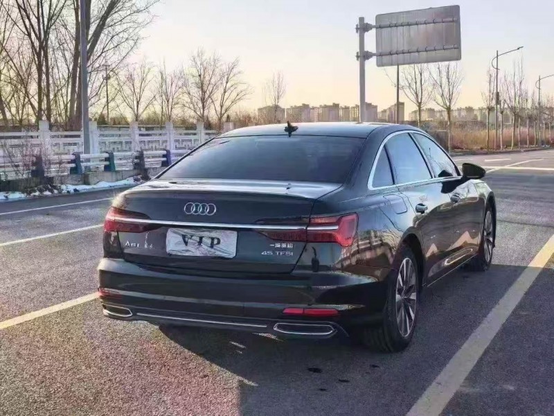 郑州20年奥迪A6L8