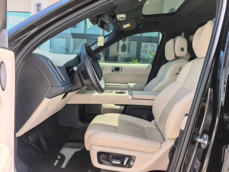 深圳23年理想L95