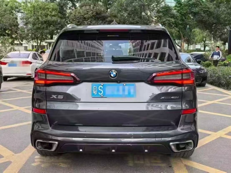 深圳21年宝马X59