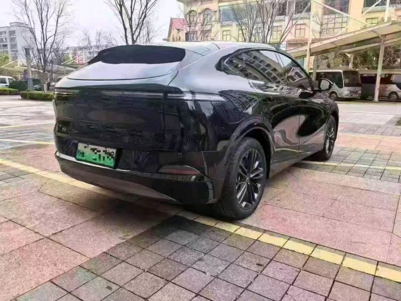 新余24年小鹏汽车G63