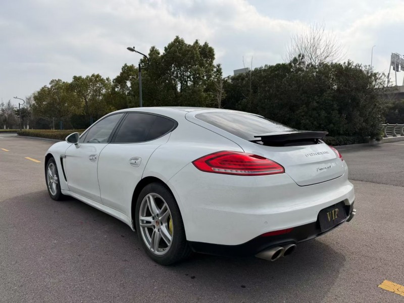 盐城14年保时捷帕拉梅拉4