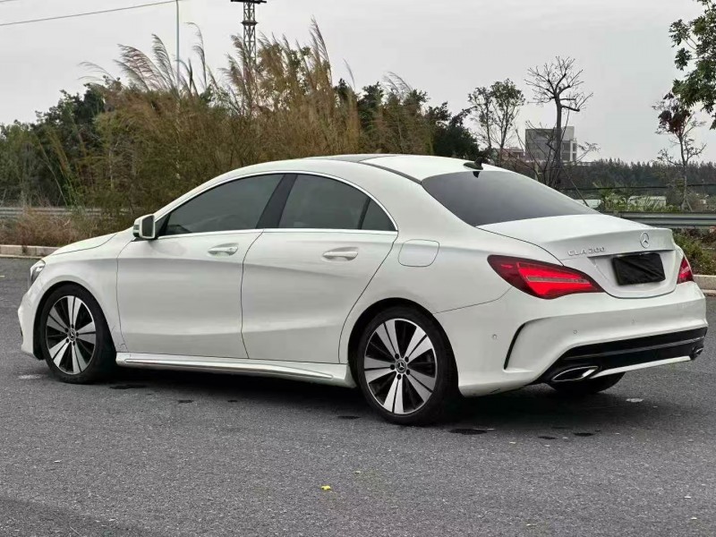 汕头18年奔驰CLA7