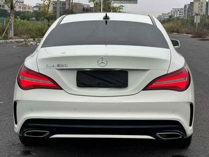 汕头18年奔驰CLA9