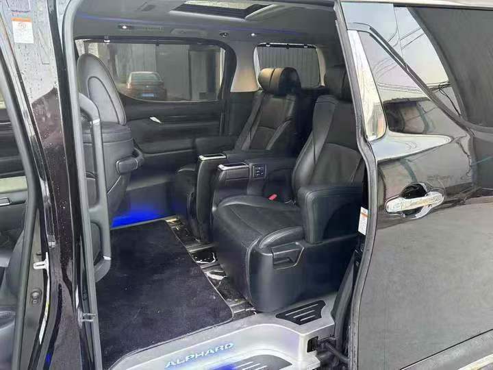 徐州20年丰田威尔法5