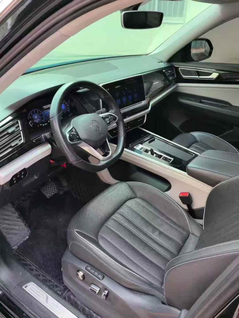 枣庄22年大众途昂4