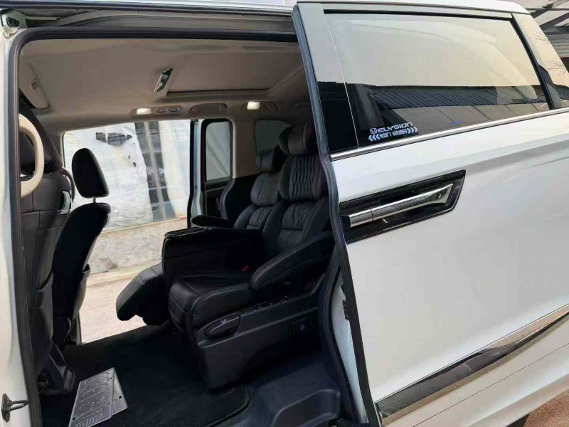 徐州23年本田艾力绅8