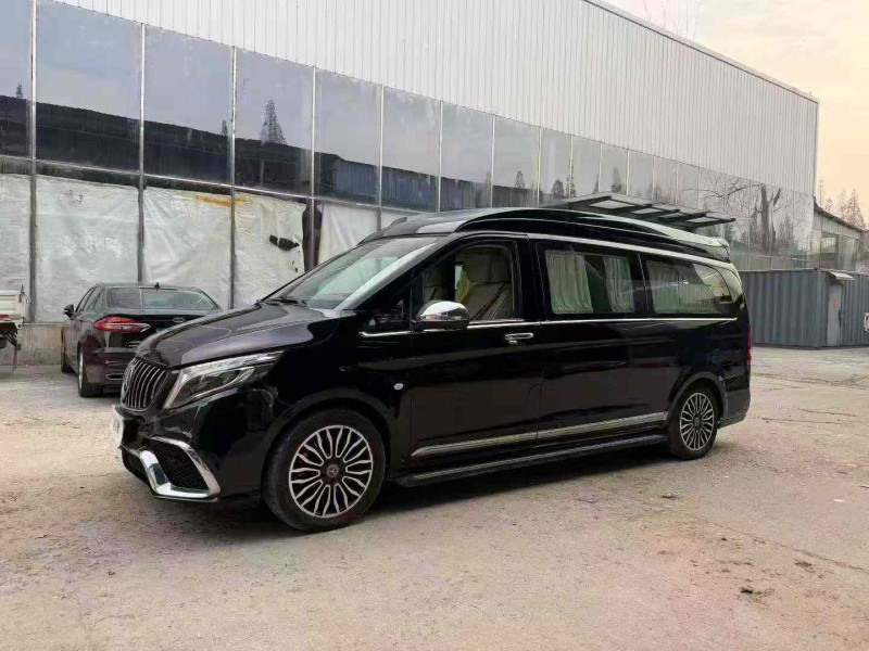 徐州19年奔驰威霆2