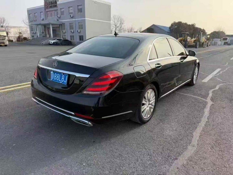 苏州16年奔驰S8