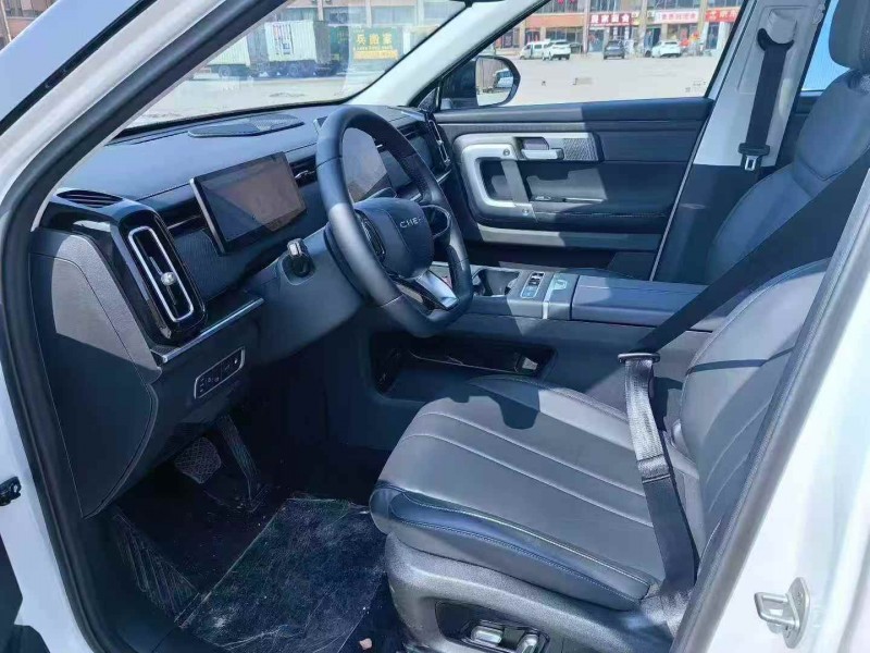 烟台25年奇瑞探索3