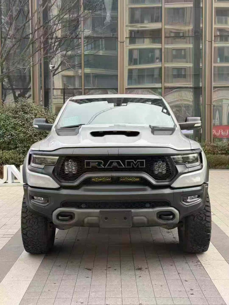 徐州23年道奇霸王龙1