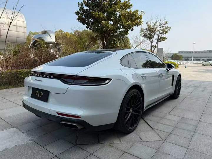 南通21年保时捷帕拉梅拉5